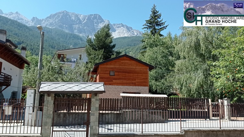 Zona esterna e facciate (8)