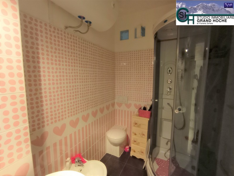 WC 2 (2)