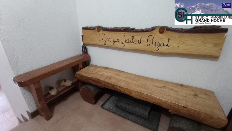 Dettaglio (2)