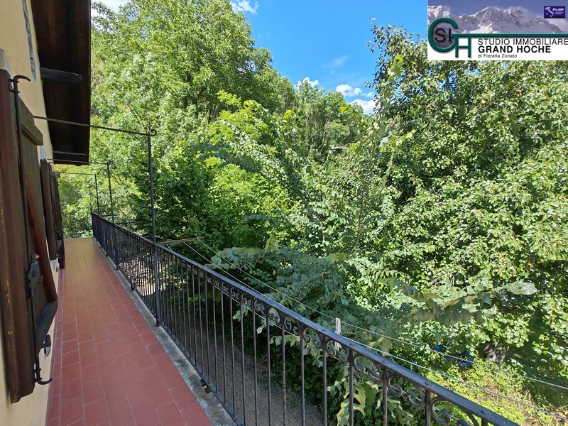 Balcone camera (1)