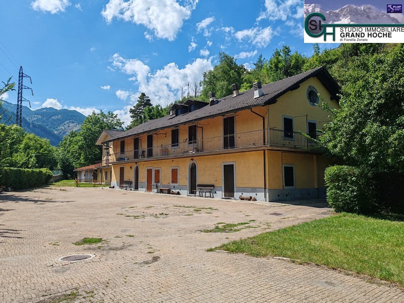 Esterni e facciate (9)