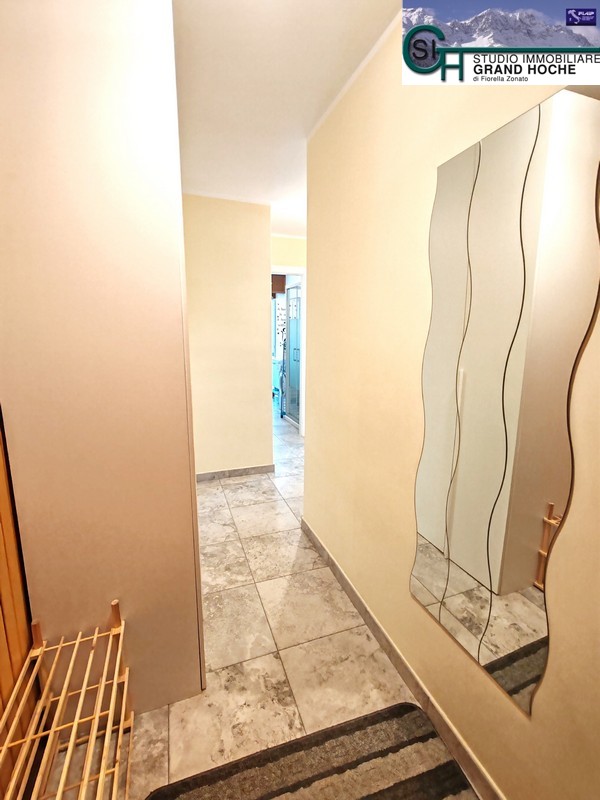 Ingresso (2) Ingresso (2)