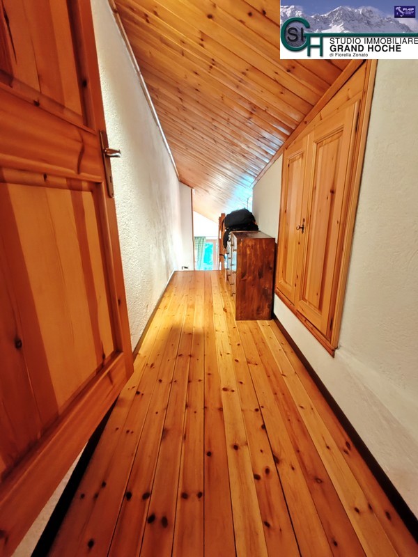 Disimpegno Disimpegno