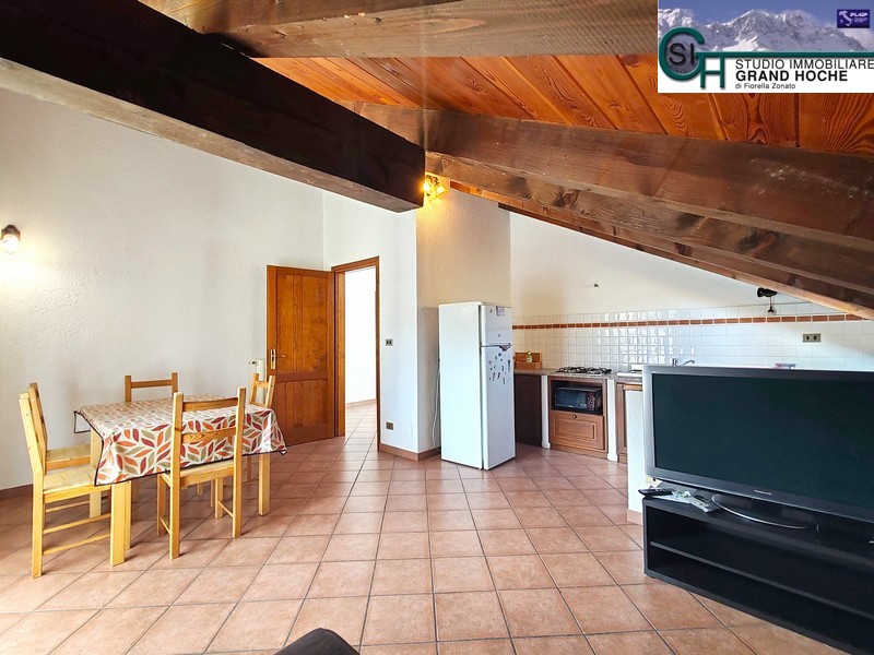 soggiorno con cucina (3)