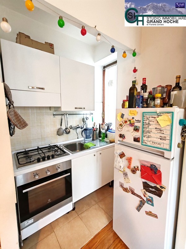 Soggiorno con cucina (3)