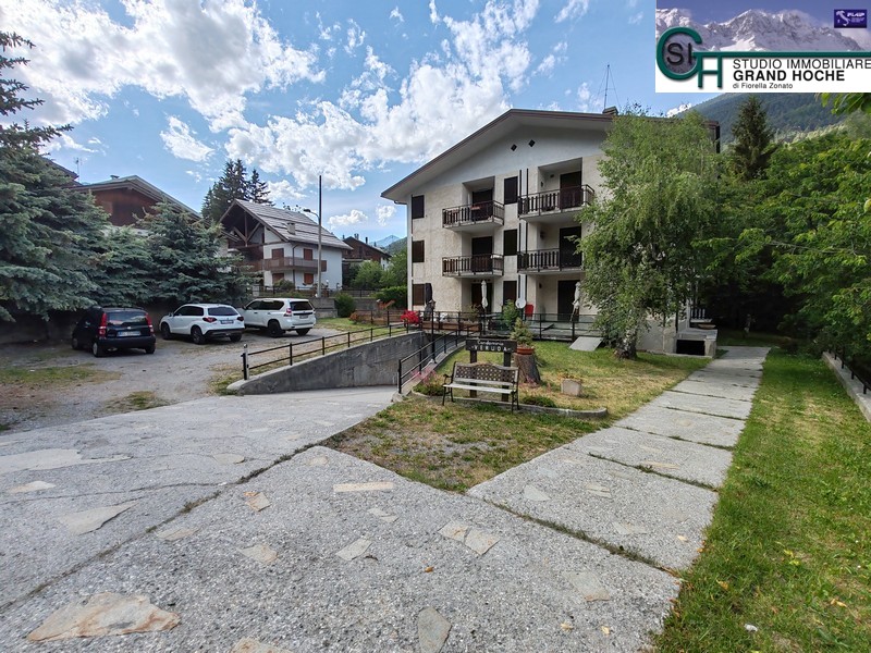 V4 – BEAULARD – VENDESI BILOCALE PANORAMICO CON GARAGE