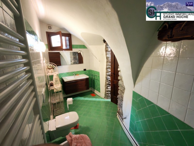 Bagno inferiore (3) Bagno inferiore (3)