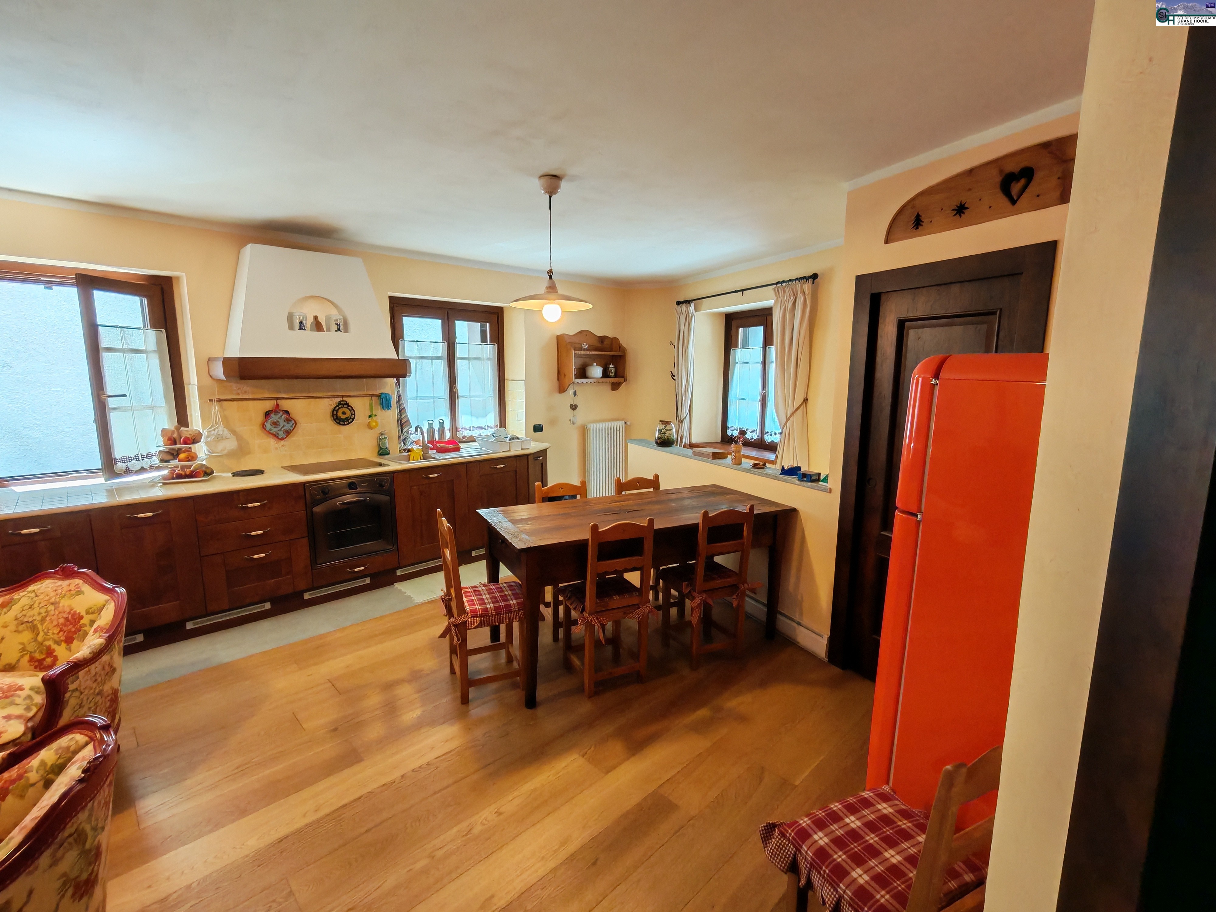 Cucina (1) Cucina (1)