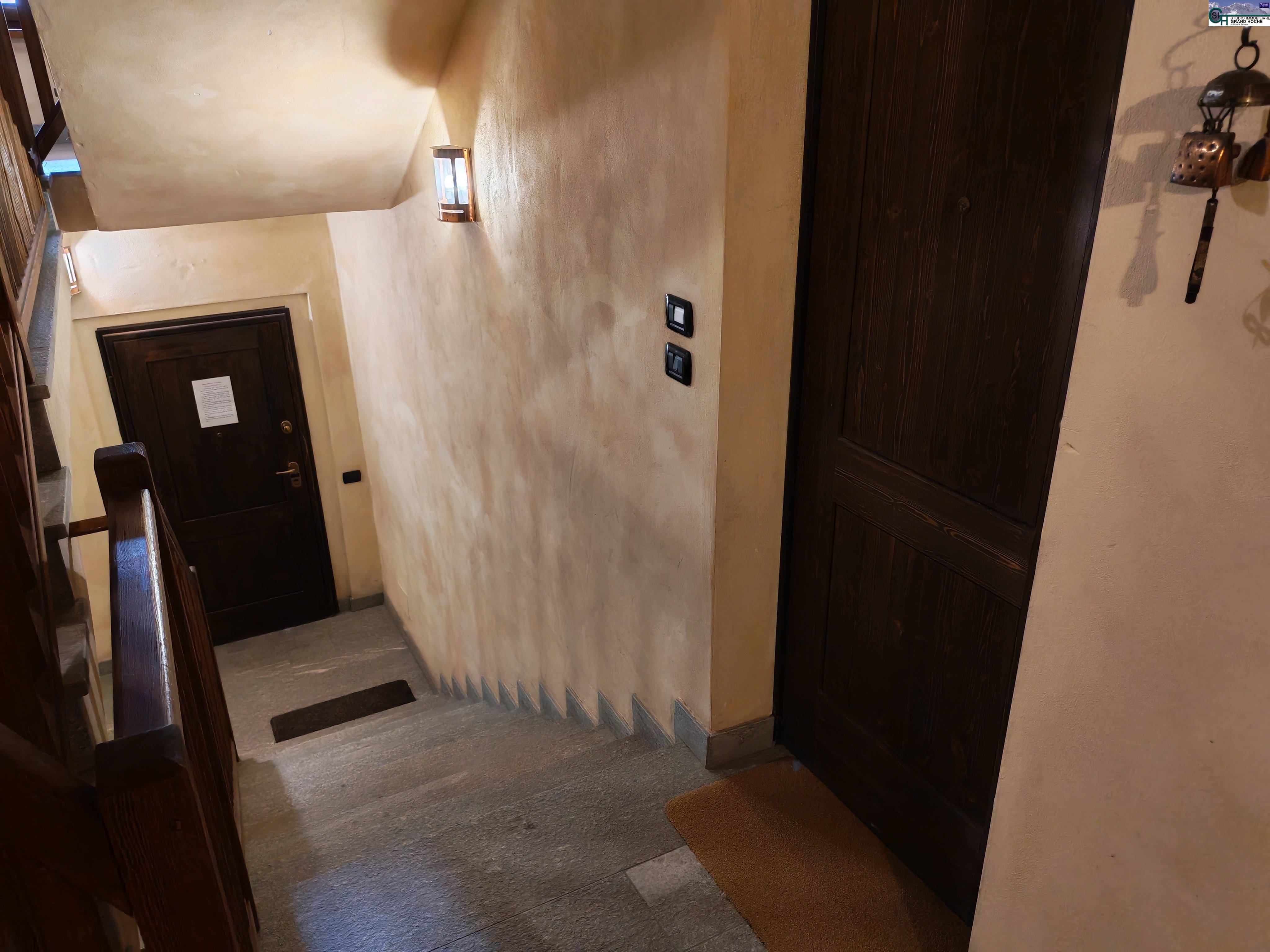 Ingresso (1) Ingresso (1)