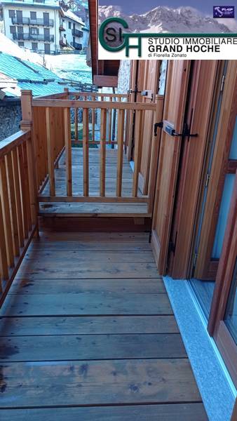 Balcone (2) Balcone (2)