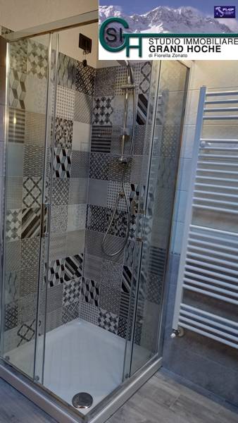 toilette (1) toilette (1)